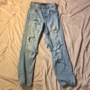 Aéropostale ripped jeans